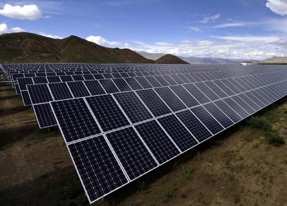 ¿Cuánto cuesta un kW instalado de energía solar fotovoltaica?